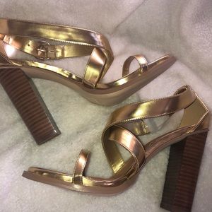 NWOT Gold Strap Sandals